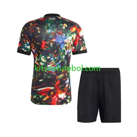 Camisola Bayern de Munique Oktoberfest Criança Equipamento principal 2026-2027 Mangas Curtas