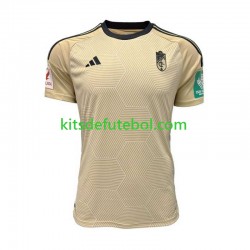 Camisola Granada Homem Terceiro equipamento 2023-2024 Mangas Curtas