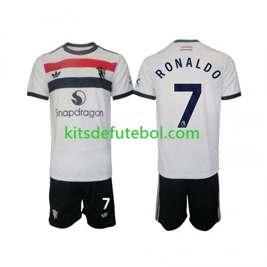 Camisola Manchester United Cristiano Ronaldo 7 Criança Terceiro equipamento 2024-2025 Mangas Curtas