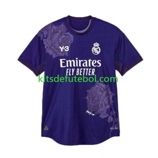 Camisola Real Madrid Púrpura Vinicius Junior 7 Y-3 Homem Quarto equipamento 2023-2024 Mangas Curtas