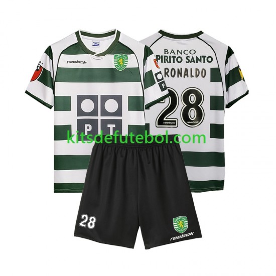 Camisola Retrô Sporting CP Cristiano Ronaldo 28 Criança Equipamento principal 2001 2003 Mangas Curtas